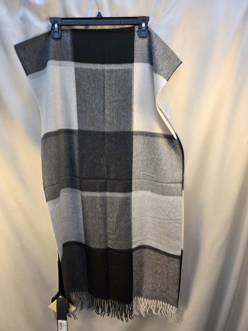 Fraas Rectangle Blanket Wrap Scarf Black Gray Ivory NWT Shoulder Wrap Cozy Soft